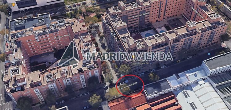 piso en venta en Rosas (Distrito San Blas. Madrid Capital) por 17.000.000 €