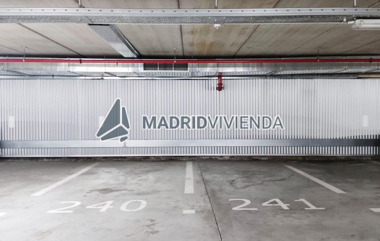 garaje en venta en Recoletos (Distrito Salamanca. Madrid Capital) por 15.000 €