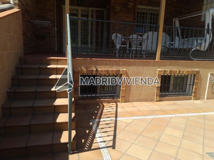 chalet adosado en venta en Valdepelayo-Montepinos-Arroyo Culebro (Leganés) por 480.000 €