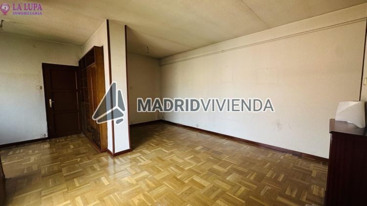 piso en venta en Aluche (Distrito Latina. Madrid Capital) por 240.000 €