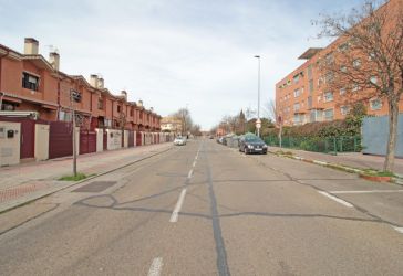 casa / chalet en venta en Espartales (Alcalá De Henares) por 380.000 €