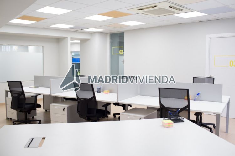 oficina en venta en Palacio (Distrito Centro. Madrid Capital) por 720.000 €