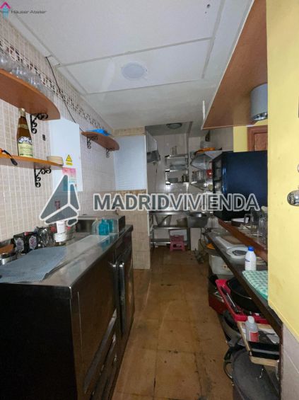 piso en venta en Quintana (Distrito Ciudad Lineal. Madrid Capital) por 160.000 €