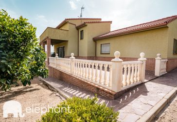 casa / chalet en venta en Abantos-Carmelitas (San Lorenzo De El Escorial) por 340.000 €