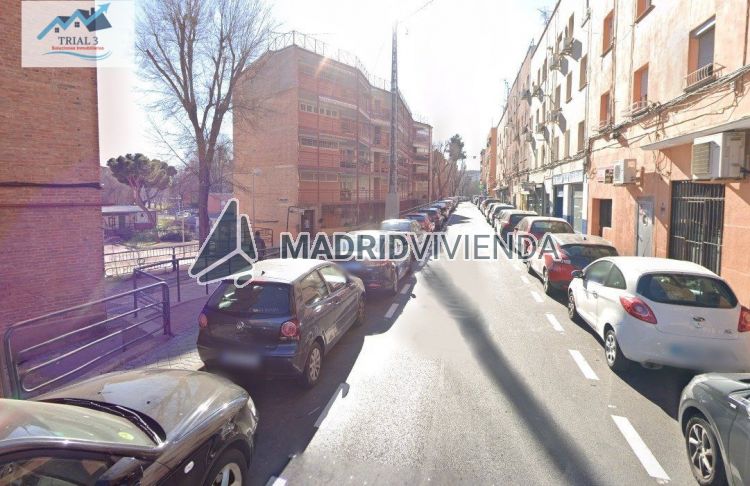 piso en venta en Almendrales (Distrito Usera. Madrid Capital) por 119.500 €