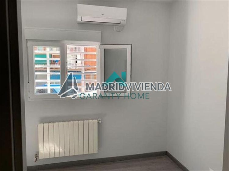 piso en alquiler en Ventas (Distrito Ciudad Lineal. Madrid Capital) por 1.500 €