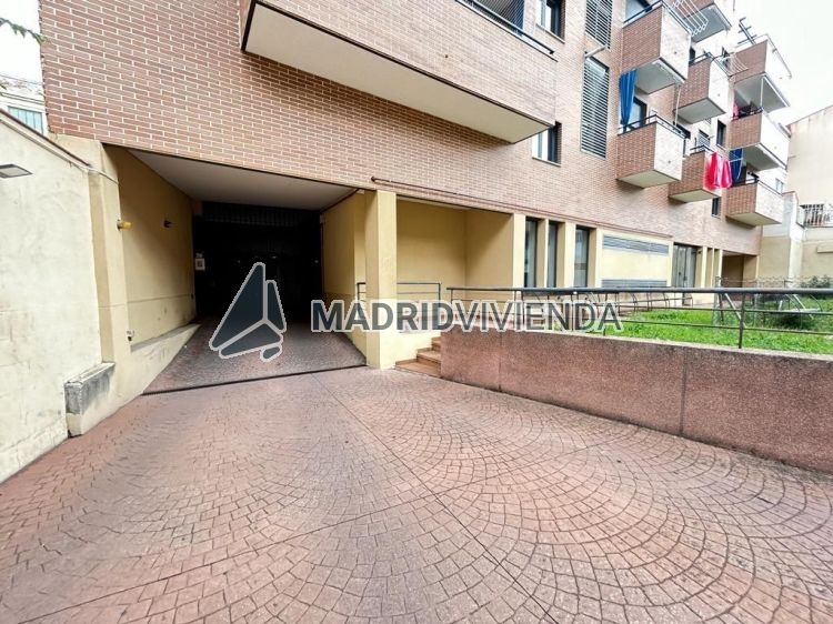 garaje en venta en Puerta Bonita (Distrito Carabanchel. Madrid Capital) por 19.950 €