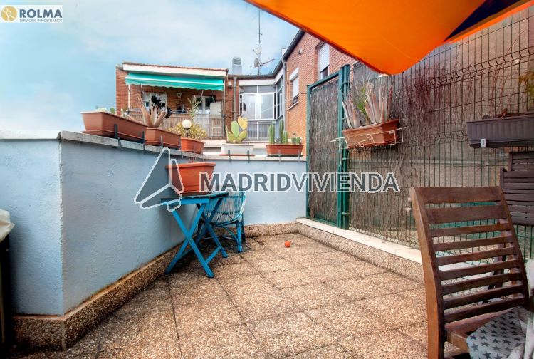 ático en venta en Puerta Bonita (Distrito Carabanchel. Madrid Capital) por 210.000 €