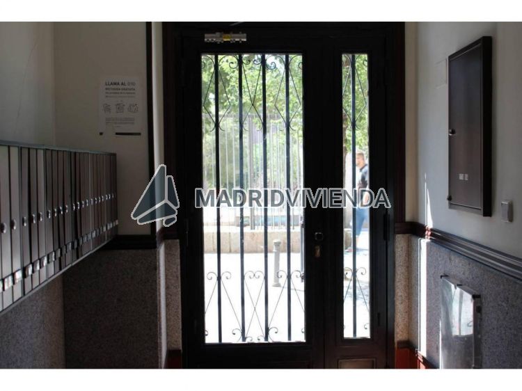 piso en venta en Embajadores (Distrito Centro. Madrid Capital) por 129.000 €
