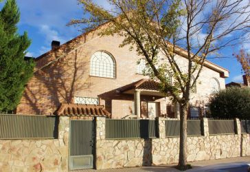 casa / chalet en venta en Parque Henares (San Fernando De Henares) por 595.000 €