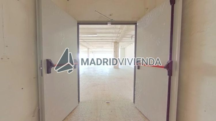 nave / local en venta en San Andrés (Distrito Villaverde. Madrid Capital) por 234.500 €
