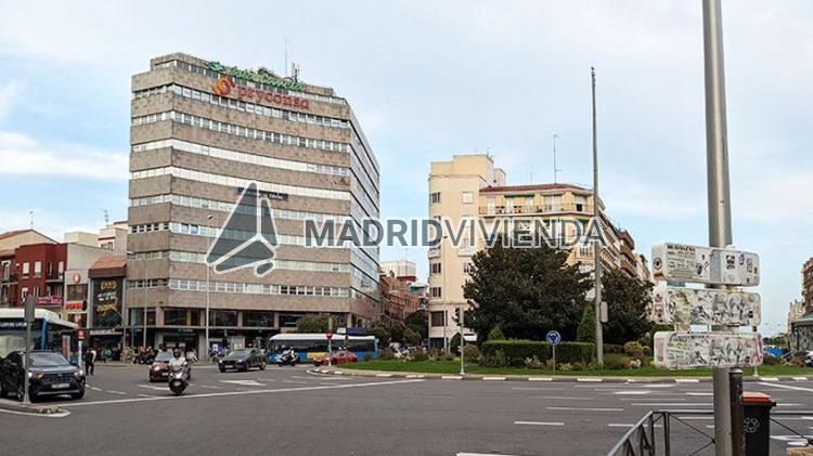 nave / local en venta en Cuatro Caminos (Distrito Tetuán. Madrid Capital) por 5.200.000 €