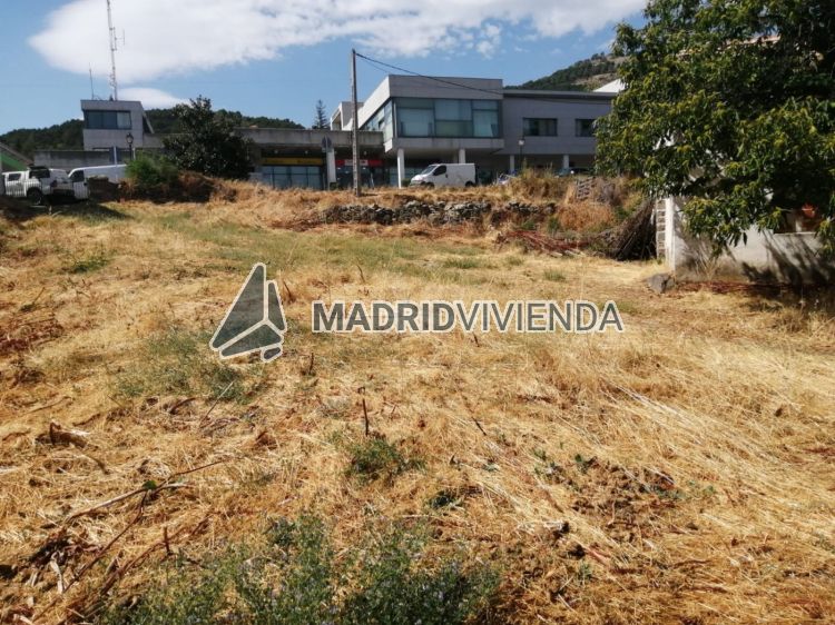 terreno en venta en Miraflores De La Sierra por 750.000 €