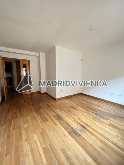 piso en venta en Miraflores De La Sierra por 158.000 €