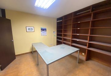 oficina en venta en Ibiza (Distrito Retiro. Madrid Capital) por 499.000 €