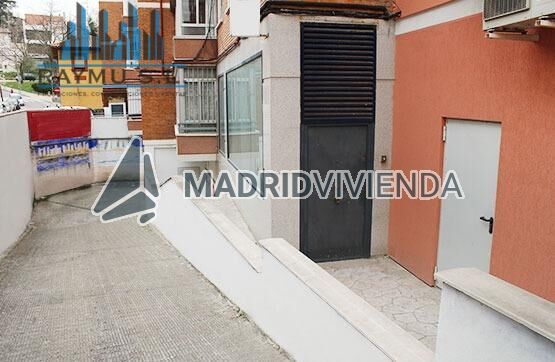 garaje en venta en Ciudad Universitaria (Distrito Moncloa. Madrid Capital) por 1.800 €