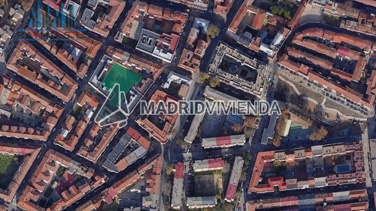 terreno en venta en San Andrés (Distrito Villaverde. Madrid Capital) por 181.000 €