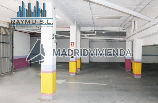 garaje en venta en Ciudad Universitaria (Distrito Moncloa. Madrid Capital) por 1.800 €