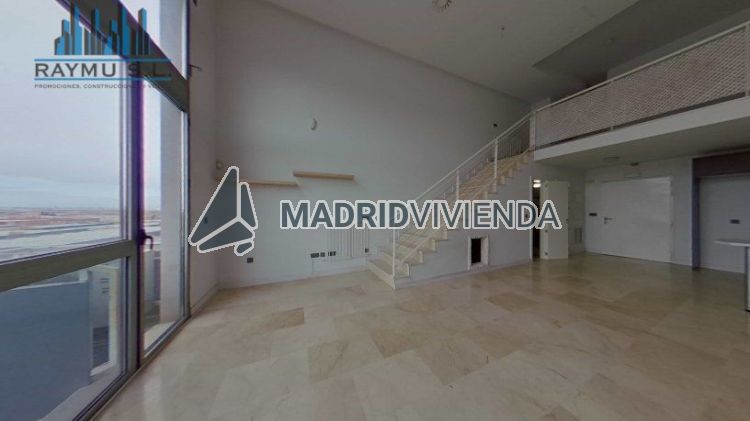 nave / local en venta en San Andrés (Distrito Villaverde. Madrid Capital) por 127.900 €