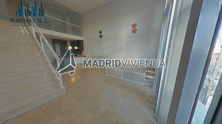 nave / local en venta en San Andrés (Distrito Villaverde. Madrid Capital) por 122.630 €