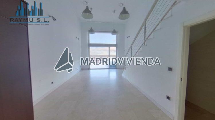 nave / local en venta en San Andrés (Distrito Villaverde. Madrid Capital) por 122.050 €