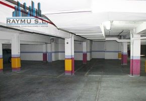 garaje en venta en Ciudad Universitaria (Distrito Moncloa. Madrid Capital) por 1.450 €