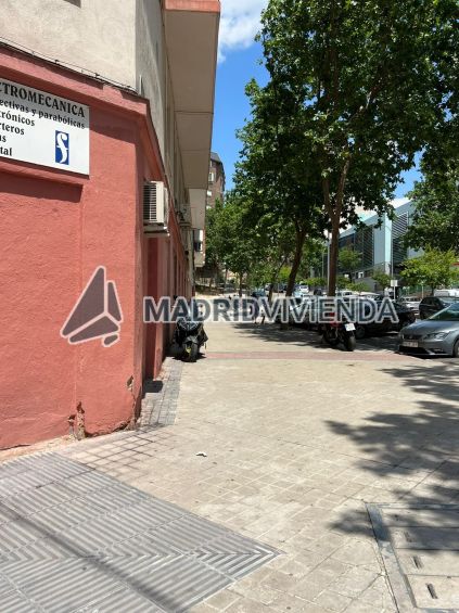 nave / local en venta en Bellas Vistas (Distrito Tetuán. Madrid Capital) por 499.000 €