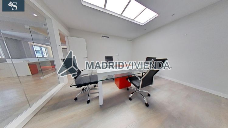 piso en alquiler en Vallehermoso (Distrito Chamberí. Madrid Capital) por 800 €