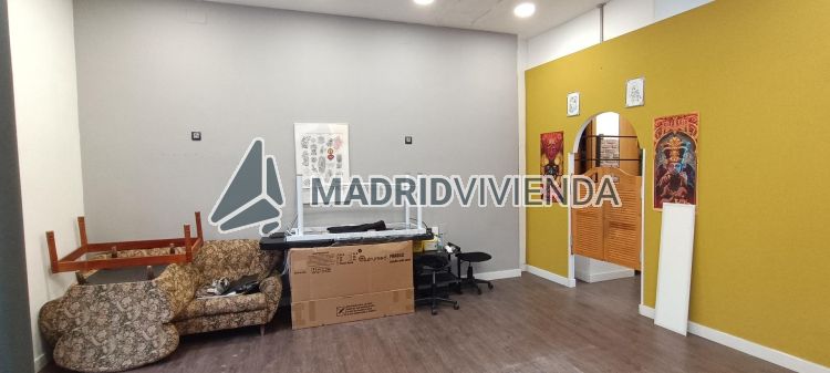 nave / local en venta en Los Rosales (Distrito Villaverde. Madrid Capital) por 137.260 €