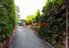 chalet pareado en venta en Canillas (Distrito Hortaleza. Madrid Capital) por 3.100.000 €
