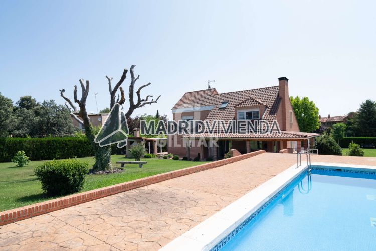 chalet independiente en venta en Vergel-Las Olivas (Aranjuez) por 1.495.000 €