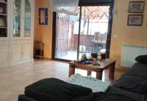 casa / chalet en venta en Fuentebella-El nido (Parla) por 449.900 €