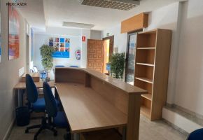 oficina en alquiler en Casco Histórico (Alcalá De Henares) por 1.300 €