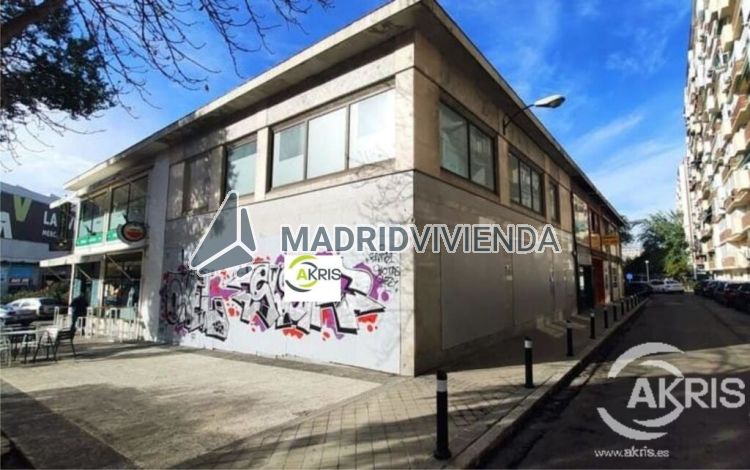 oficina en venta en Concepción (Distrito Ciudad Lineal. Madrid Capital) por 1.094.000 €