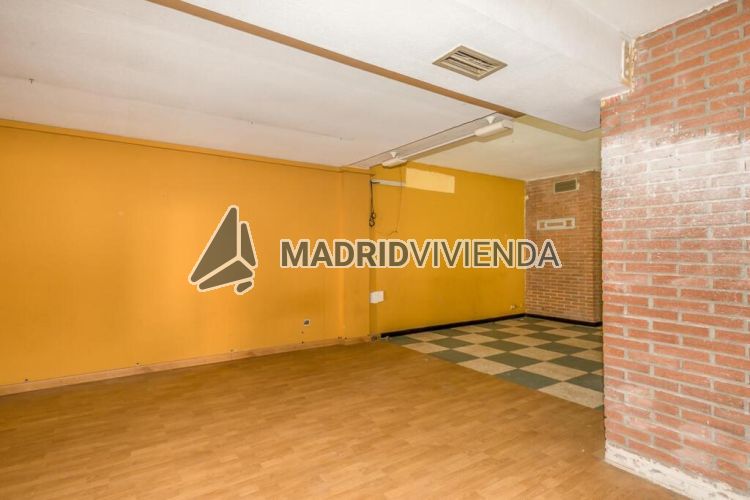 nave / local en venta en Entrevías (Distrito Puente de Vallecas. Madrid Capital) por 159.000 €