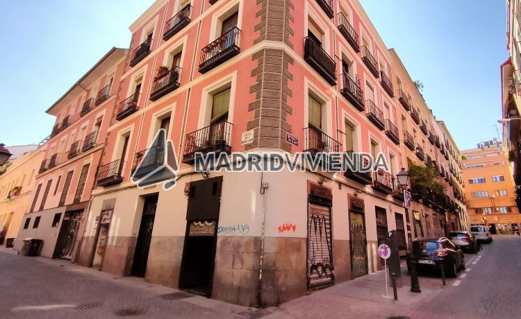 nave / local en venta en Universidad (Distrito Centro. Madrid Capital) por 598.000 €