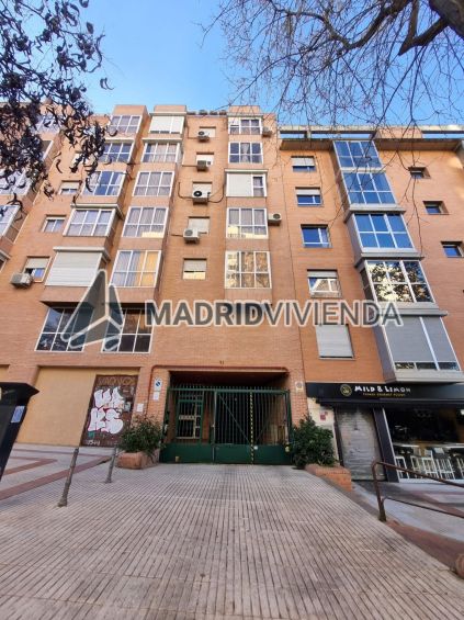 garaje en venta en Ciudad Universitaria (Distrito Moncloa. Madrid Capital) por 28.000 €