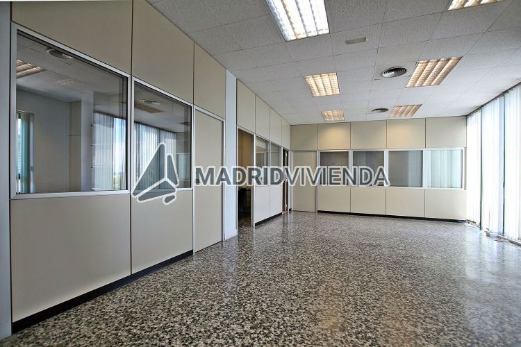 oficina en alquiler en Rejas (Distrito San Blas. Madrid Capital) por 3.752 €
