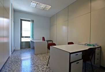 oficina en alquiler en Rejas (Distrito San Blas. Madrid Capital) por 2.200 €
