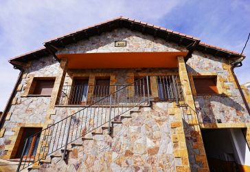 casa / chalet en venta en Los arcos-El viviero (Colmenar Viejo) por 210.000 €
