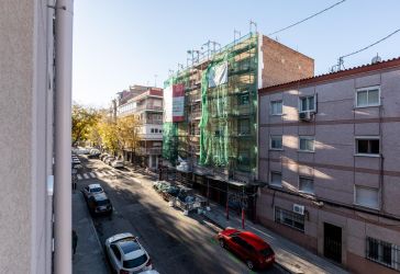 piso en venta en Quintana (Distrito Ciudad Lineal. Madrid Capital) por 250.000 €