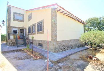 casa / chalet en venta en Valdemorillo por 399.500 €