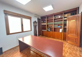 oficina en alquiler en Casco Histórico (Alcalá De Henares) por 3.000 €