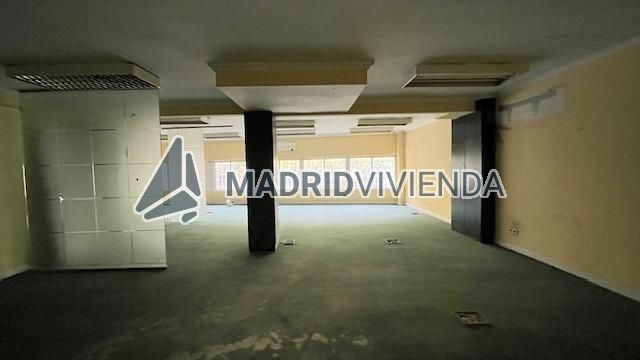 nave / local en venta en Valdezarza (Distrito Moncloa. Madrid Capital) por 220.000 €