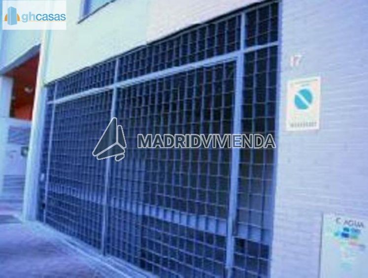 garaje en venta en Casco Histórico de Vallecas (Distrito Villa de Vallecas. Madrid Capital) por 10.600 €