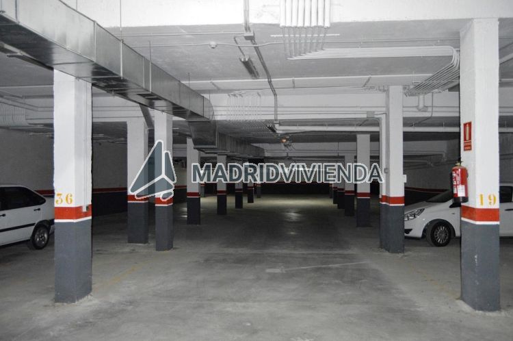 garaje en venta en Val (Alcalá De Henares) por 5.700 €