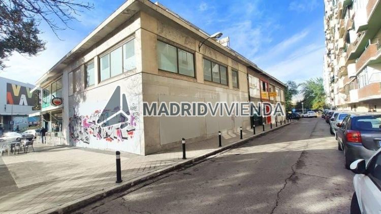 nave / local en venta en Quintana (Distrito Ciudad Lineal. Madrid Capital) por 1.039.600 €