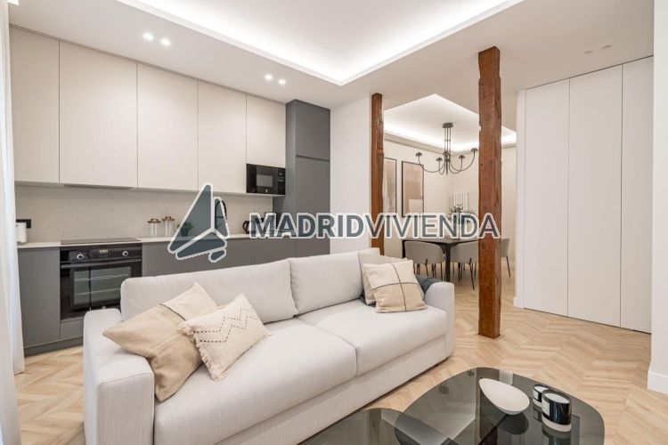 piso en venta en Universidad (Distrito Centro. Madrid Capital) por 859.000 €