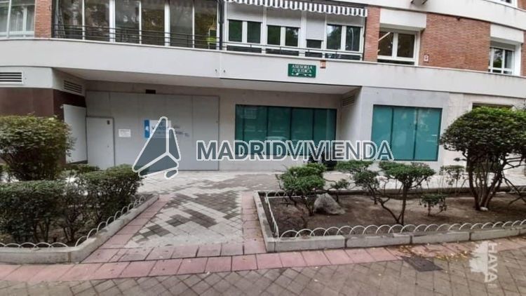 nave / local en venta en Hispanoamerica (Distrito Chamartín. Madrid Capital) por 560.000 €