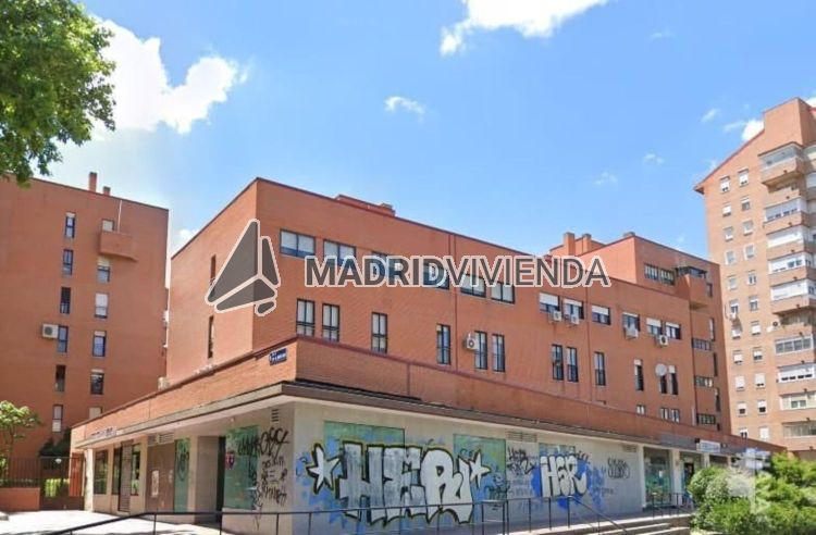 nave / local en venta en Vinateros (Distrito Moratalaz. Madrid Capital) por 427.700 €